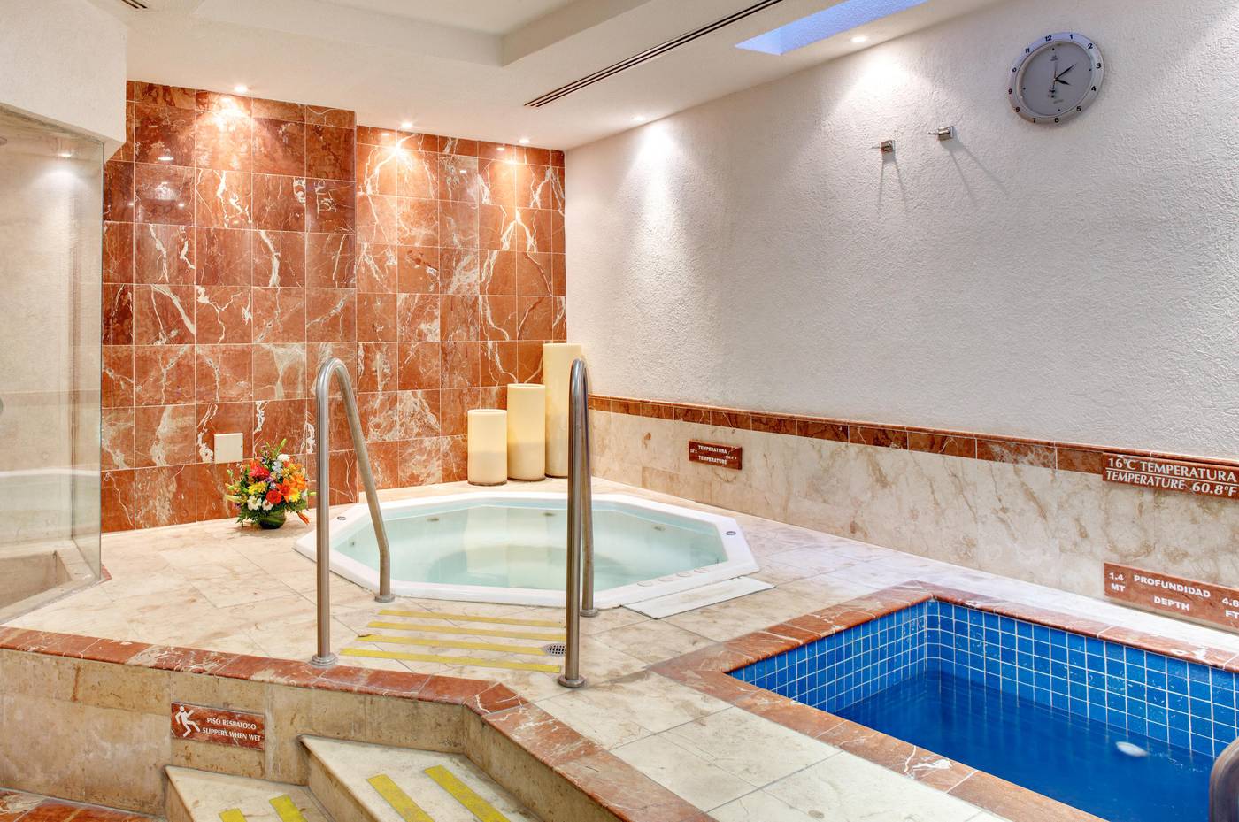 Occidental-Costa-Canc----n-Sports-and-Entertainment-69