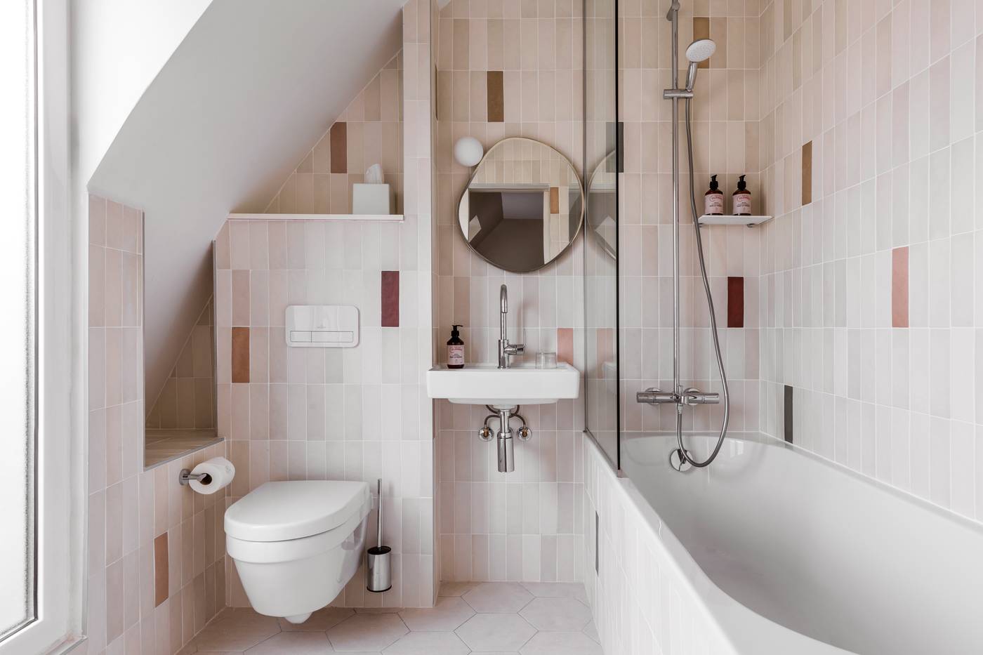 Hotel-Ami---Orso-Hotels-Room-18