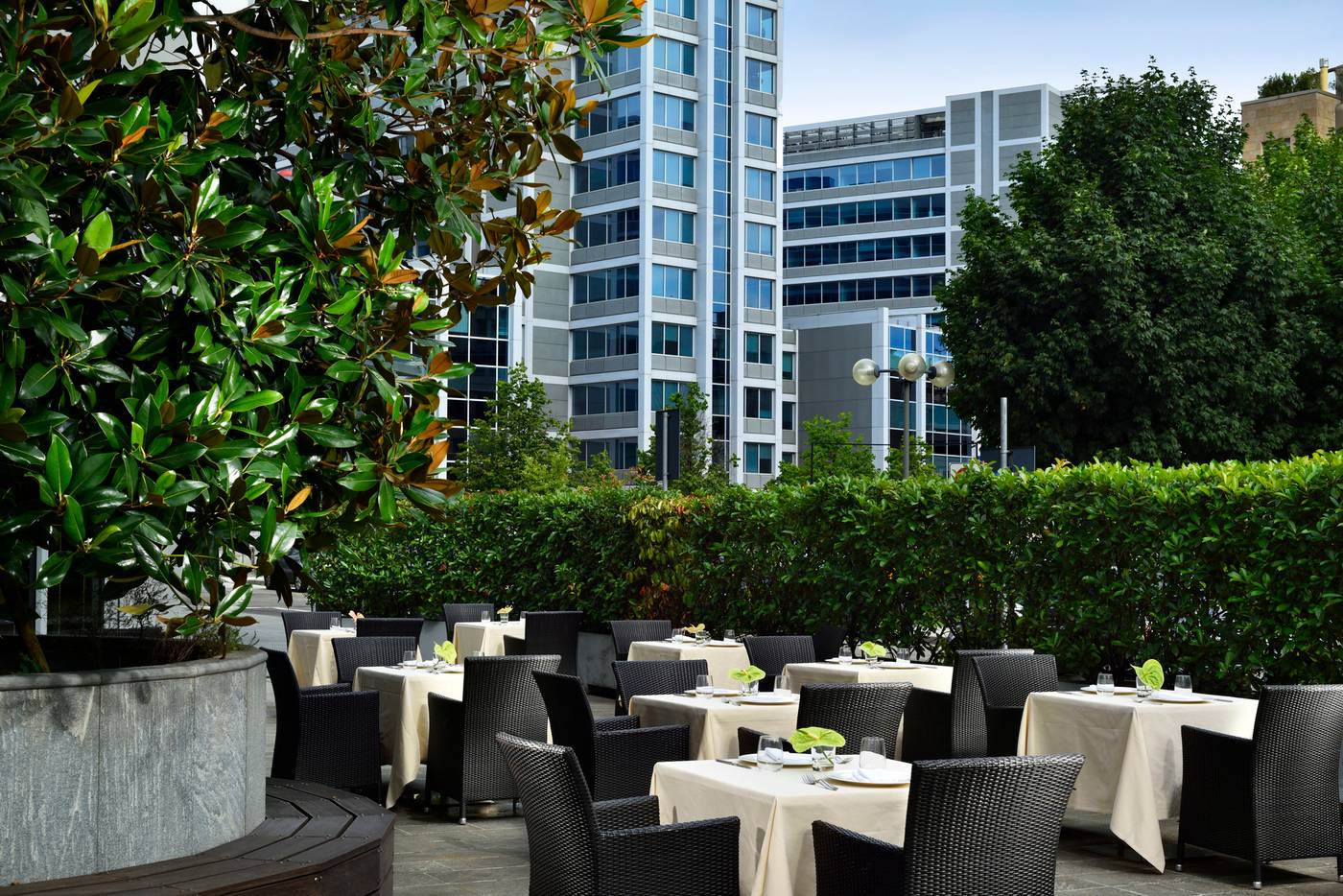 Unahotels-The-One-Milano-Restaurant-25