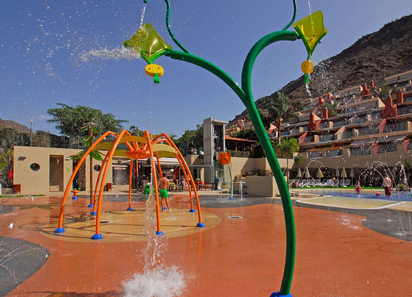 Cordial-Mogan-Valle-Sports-and-Entertainment-41