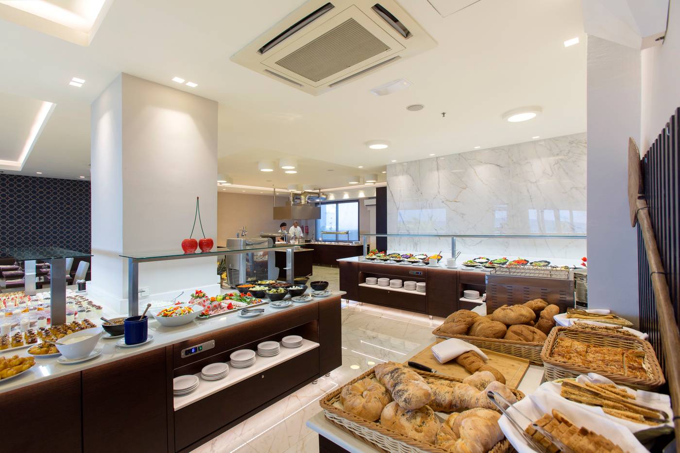 Atlantis-Beach-Restaurant-27