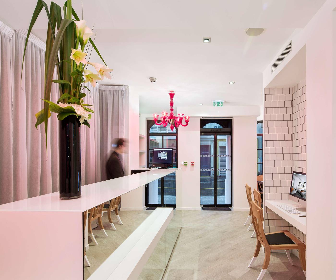 Best-Western-Premier-Faubourg-88-Lobby-5