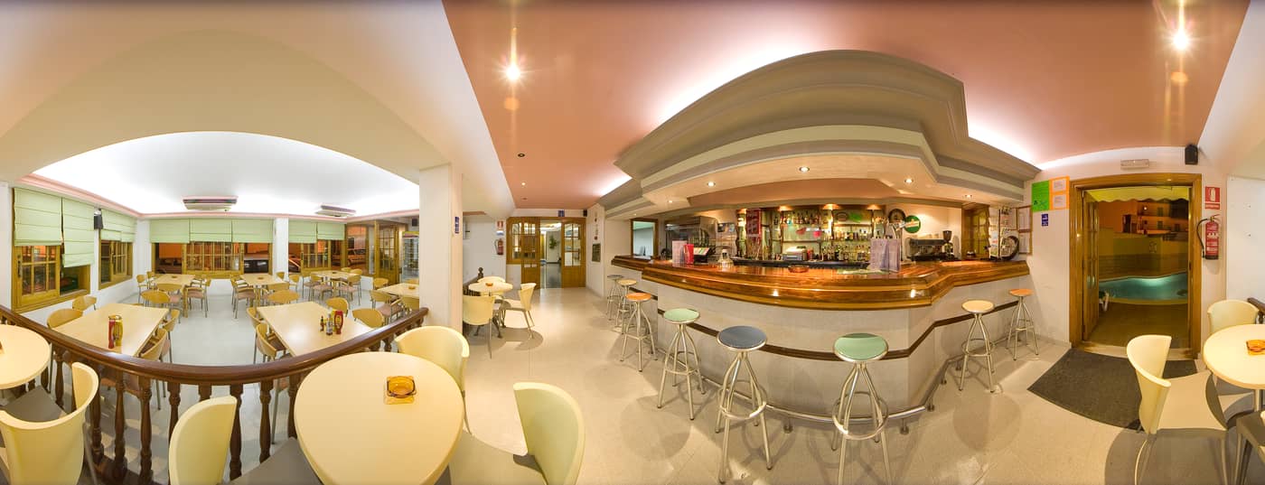 Hostal-Adelino-Bar-20