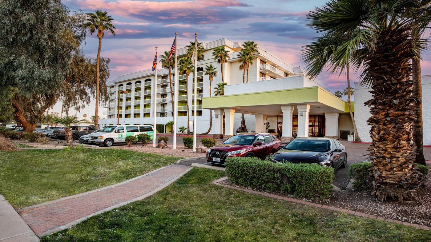Holiday Inn & Suites Phoenix-Mesa/Chandler-United States-MESA-General view-1