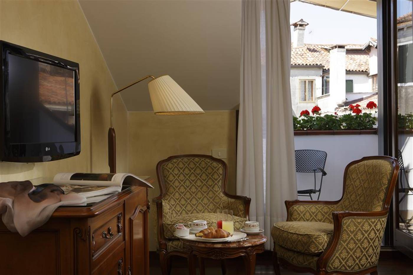 Hotel-Bisanzio-Room-36