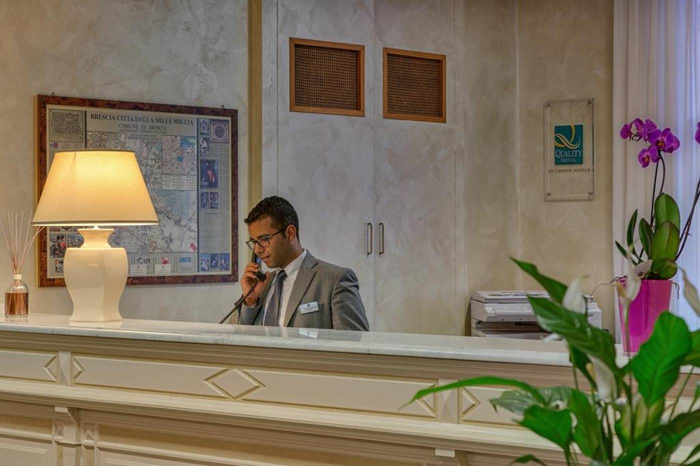 Quality Hotel Continental Brescia-Italy-Roncadelle-Lobby-5