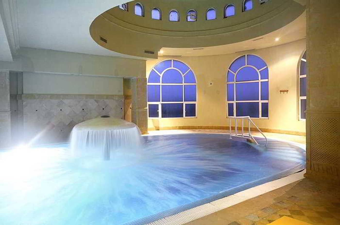 Carthage-Thalasso-Resort-Pool-23