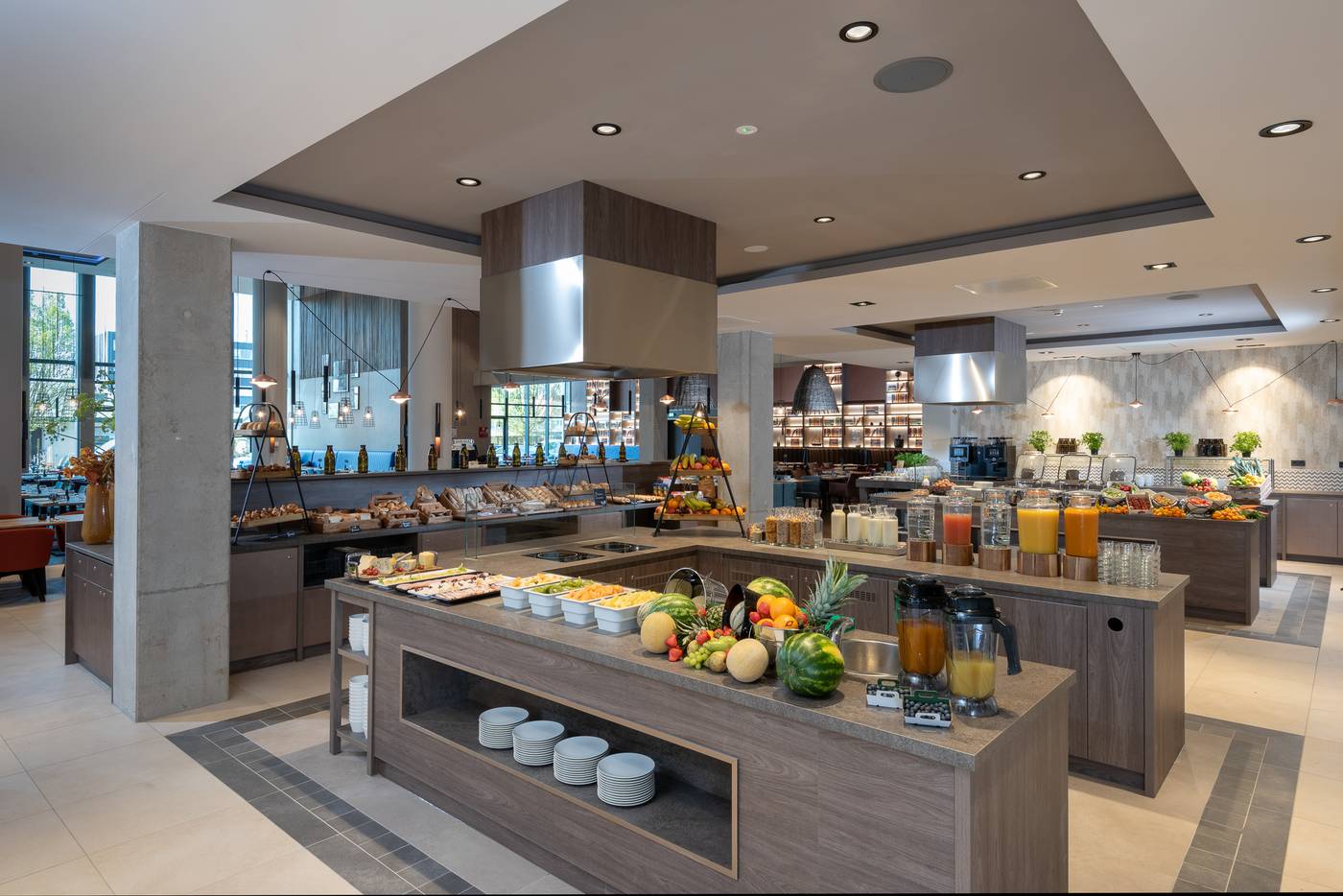 Leonardo-Royal-Hotel-Amsterdam-Restaurant-14