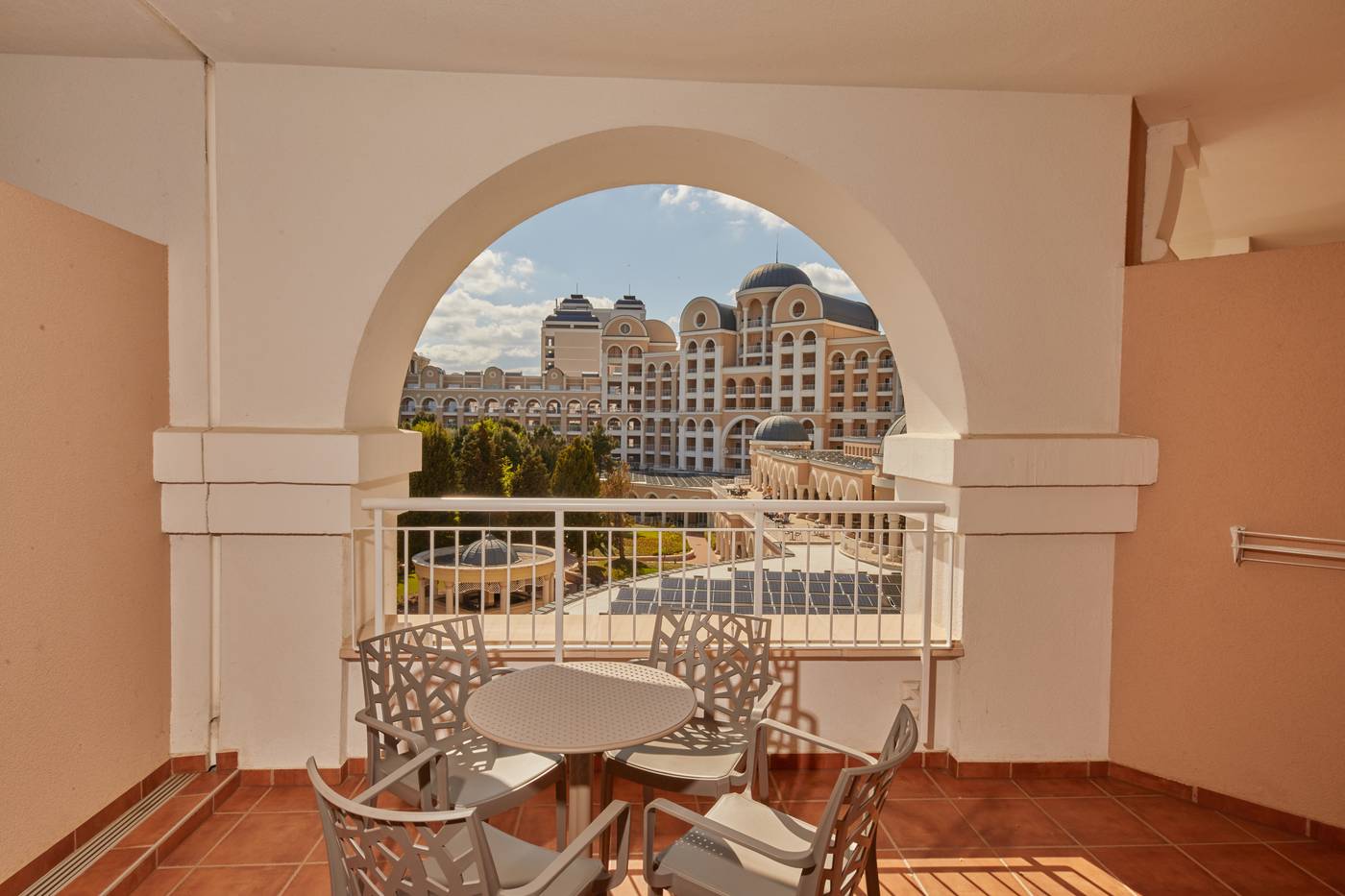 Dreams Sunny Beach Resort & Spa