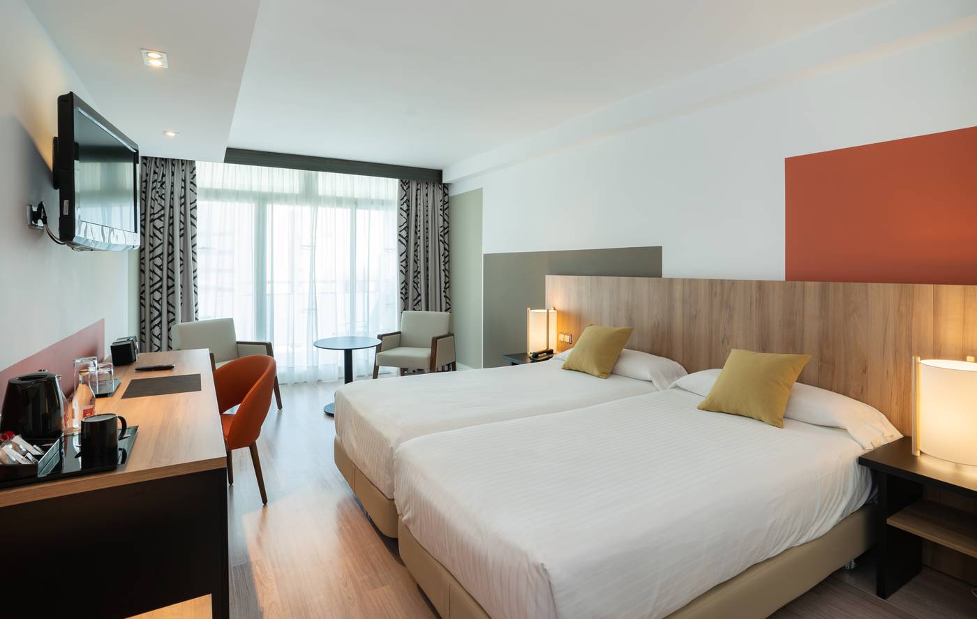 MedPlaya-Flamingo-Oasis-Room-18