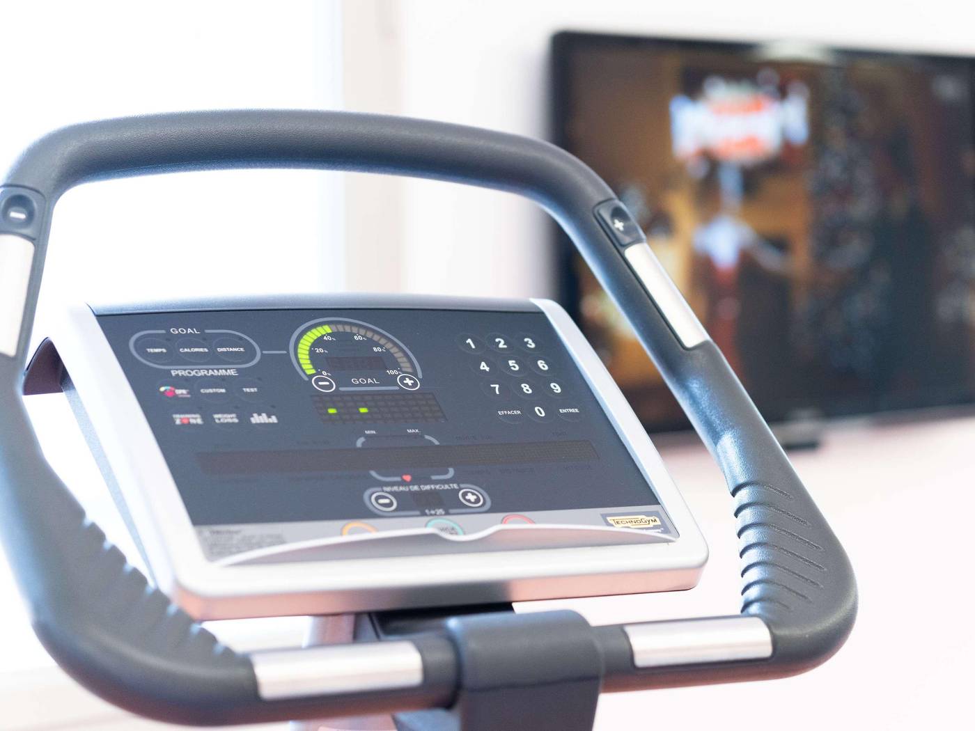 Novotel-Paris-Centre-Gare-Montparnasse-Sports-and-Entertainment-82