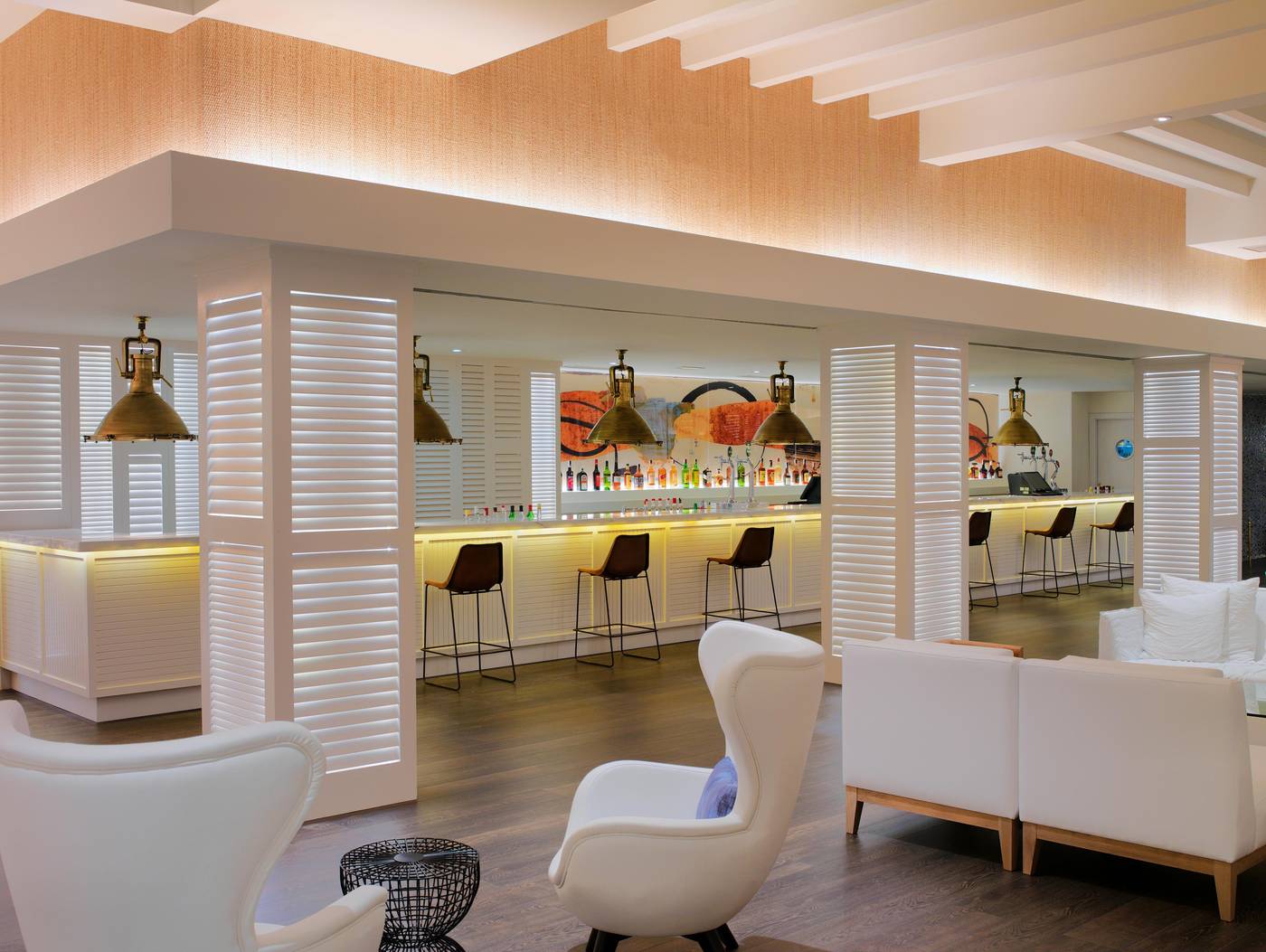 H10-Conquistador-Bar-39