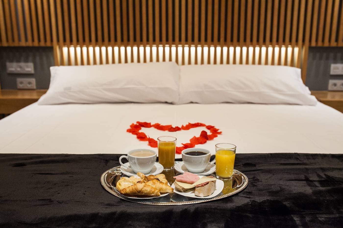 Vitium-Urban-Suites-Room-22