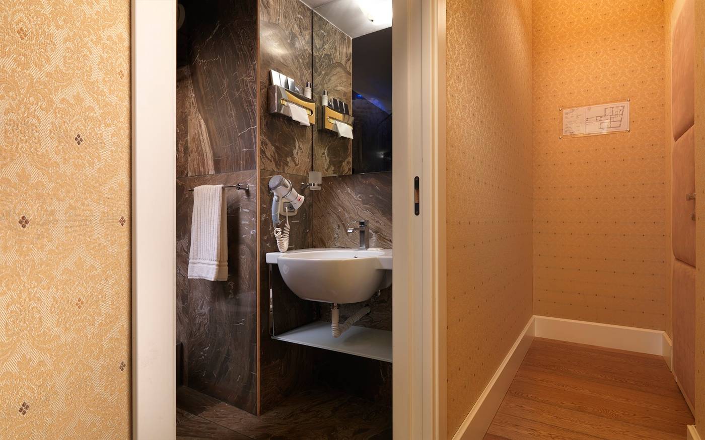 LE-REVE-DE-NAIM-Roma-Room-46