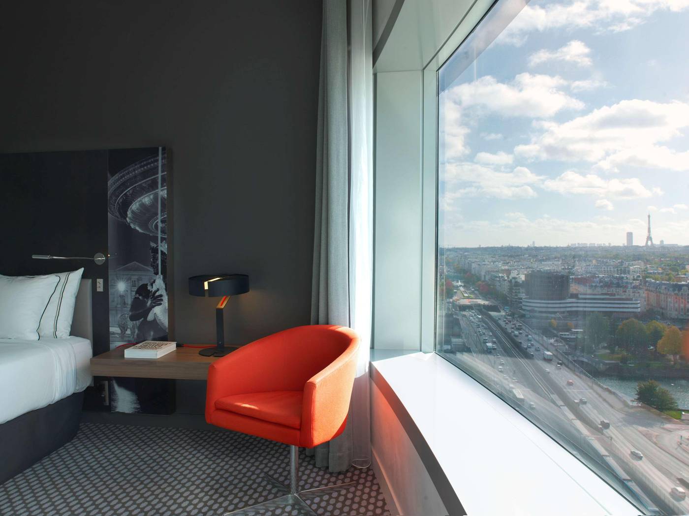 Melia-Paris-La-Defense-Room-48