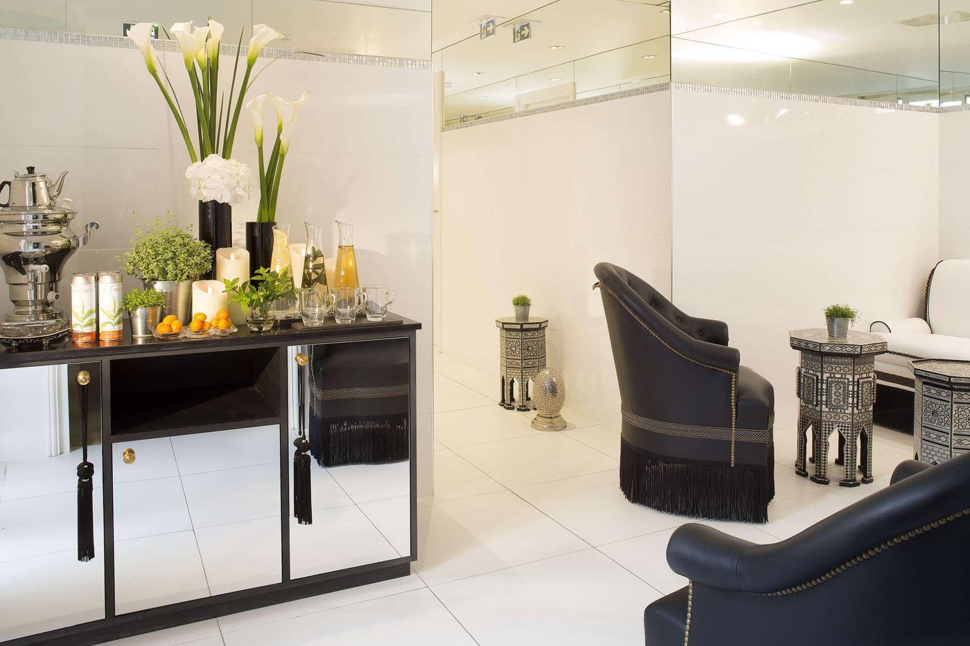 Hotel-Le-Belmont-Paris-Room-3