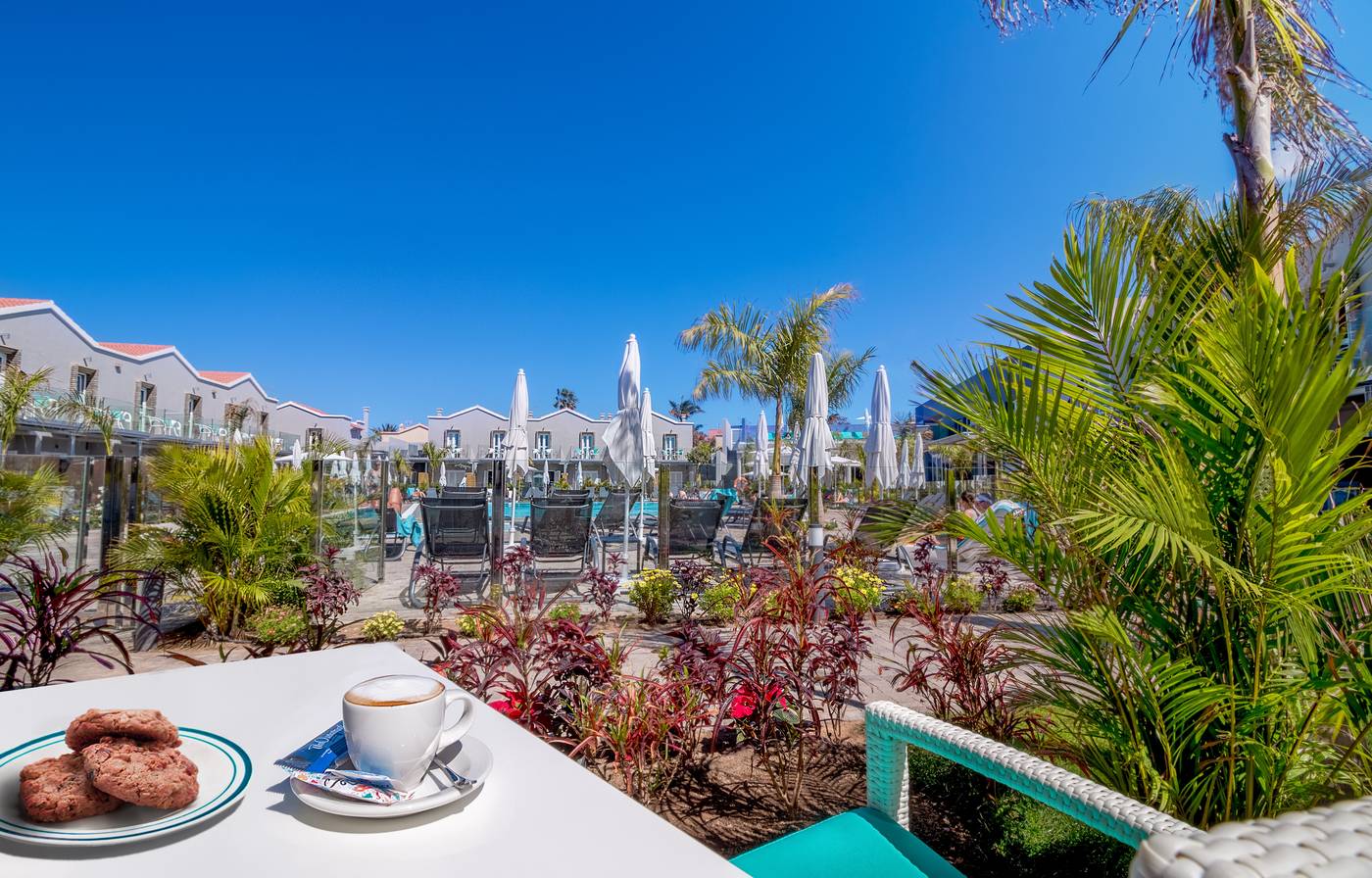 Hotel-LIVVO-Los-Calderones-Restaurant-8