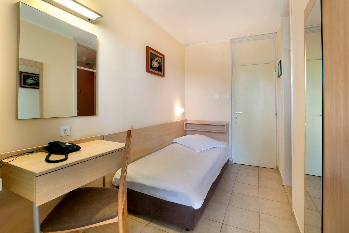 Hotel-Delfin-Room-22