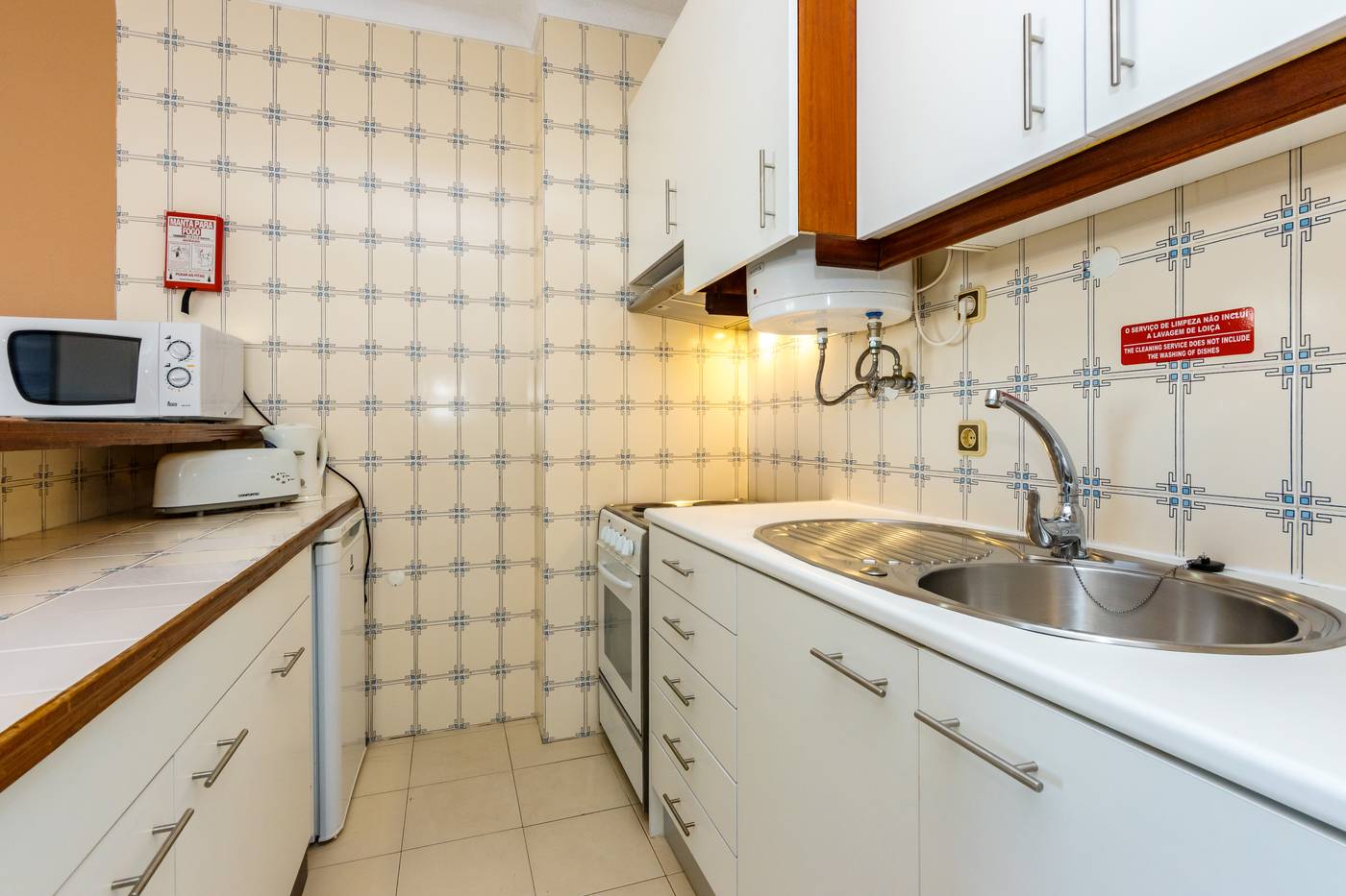 Janelas-do-Mar-Room-29