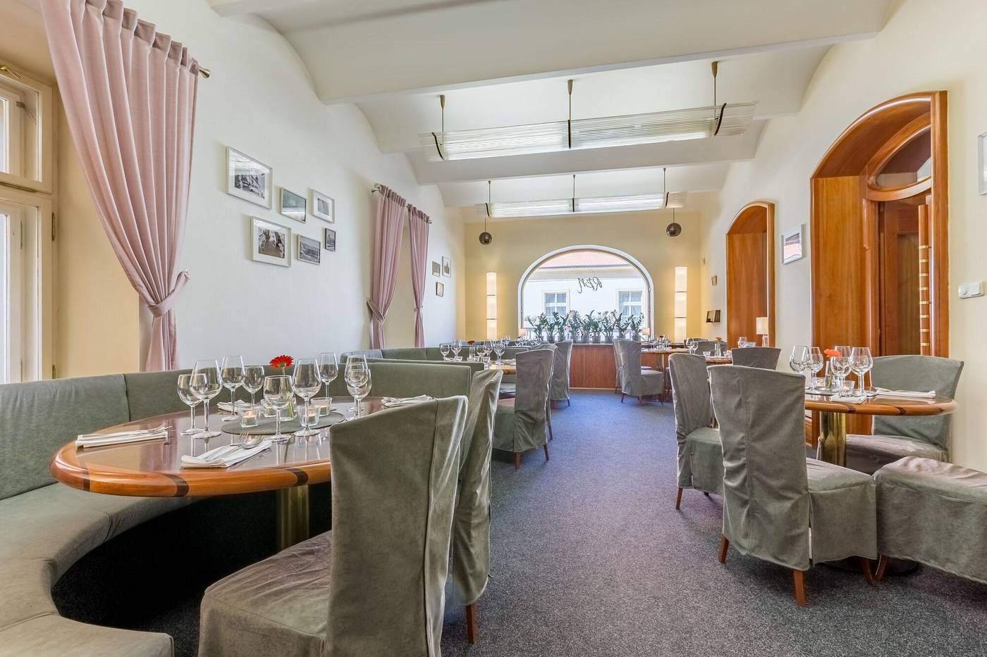 Hotel U Rytíře-Czech Republic-MELNIK-Restaurant-7