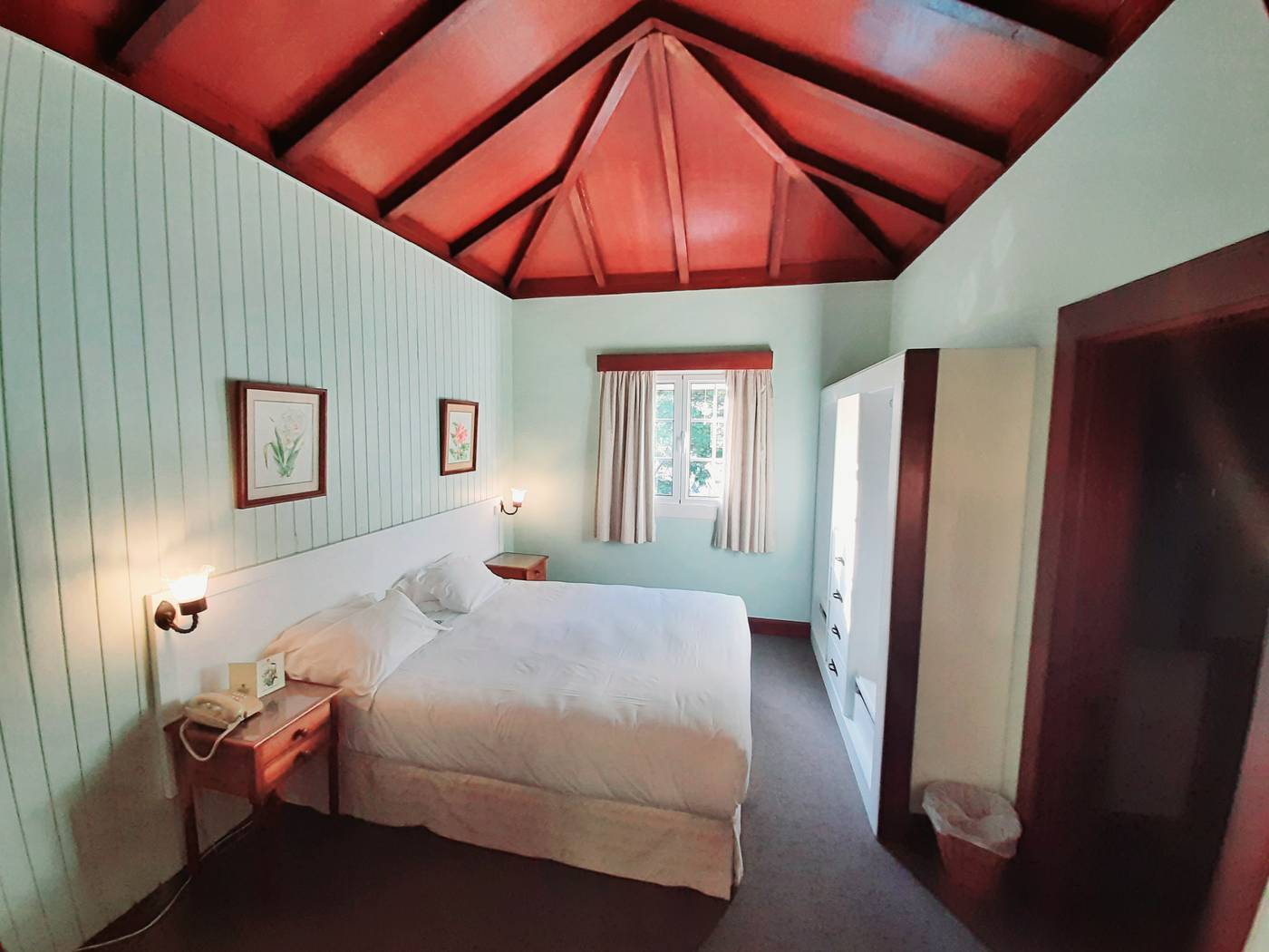 Quinta-Penha-de-Franca-Room-44