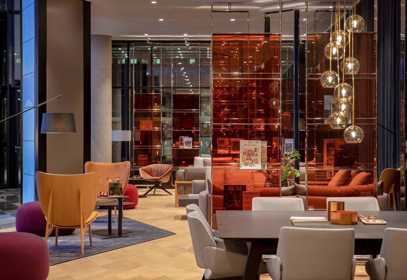 Andaz-Munich-Schwabinger-Tor---a-concept-by-Hyatt-Lobby-16