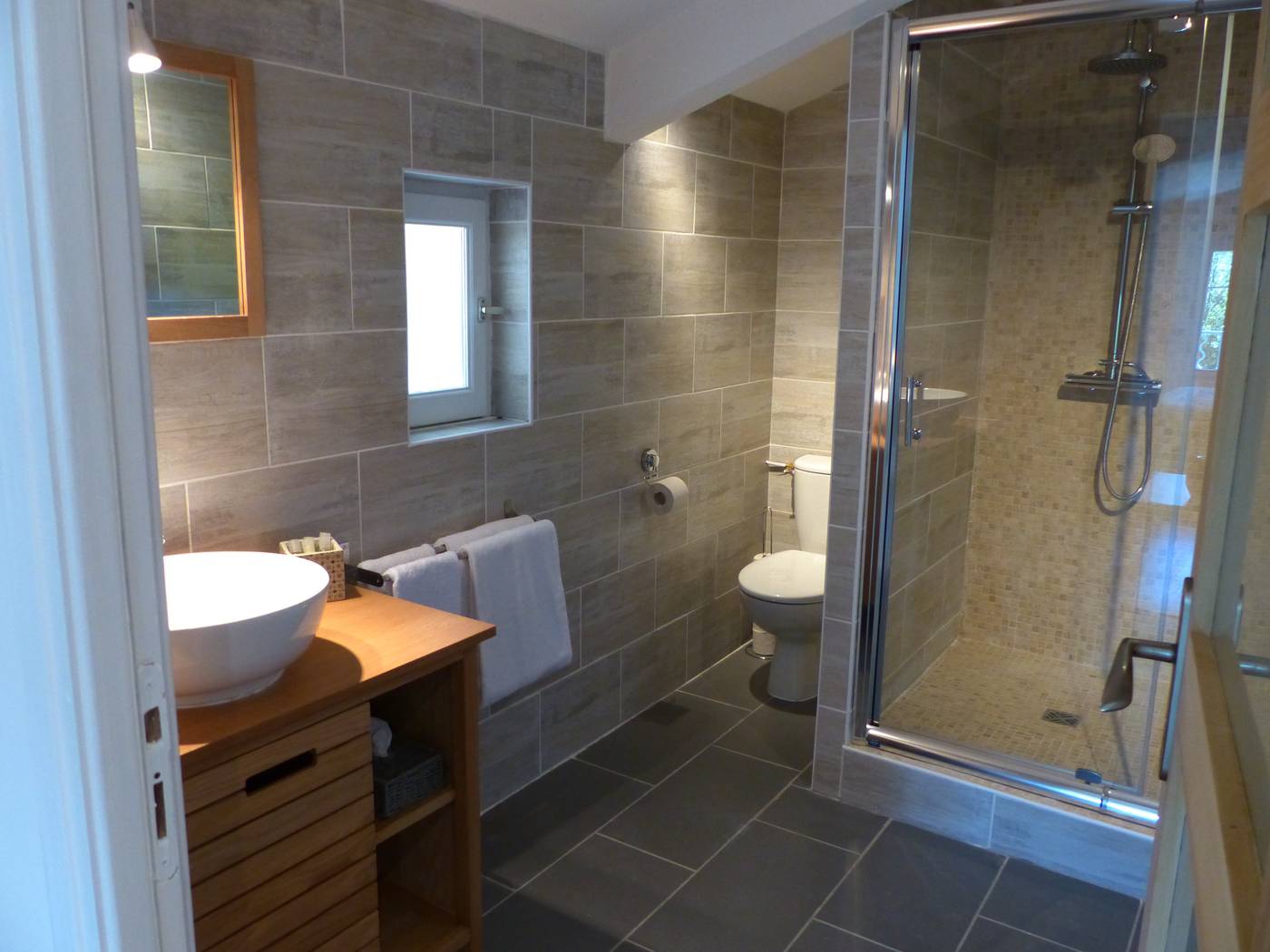 La Sommellerie Logis de France-France-CHATEAUNEUF DU PAPE-Room-6