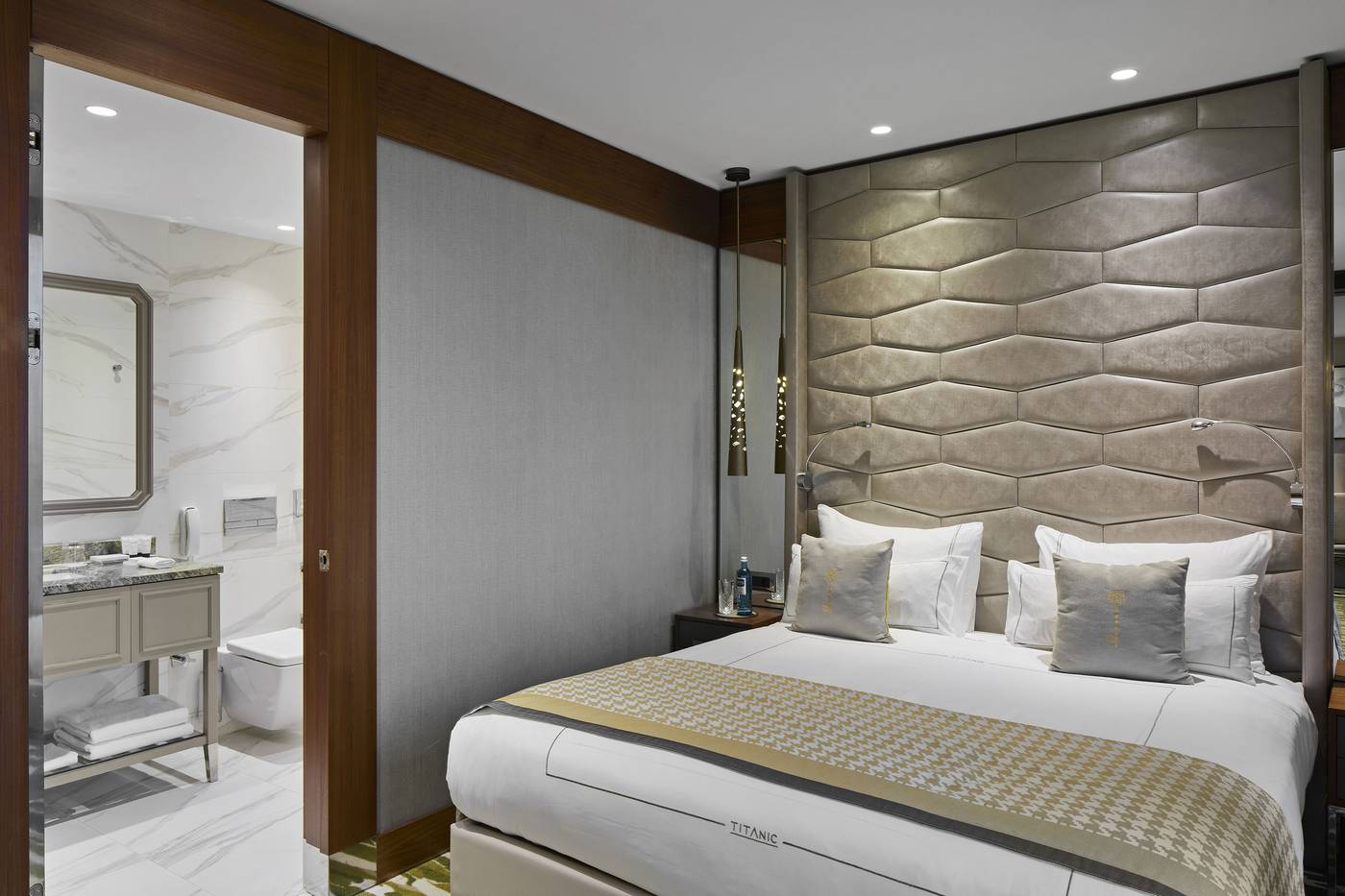 Titanic-Chaussee-Berlin-Room-39