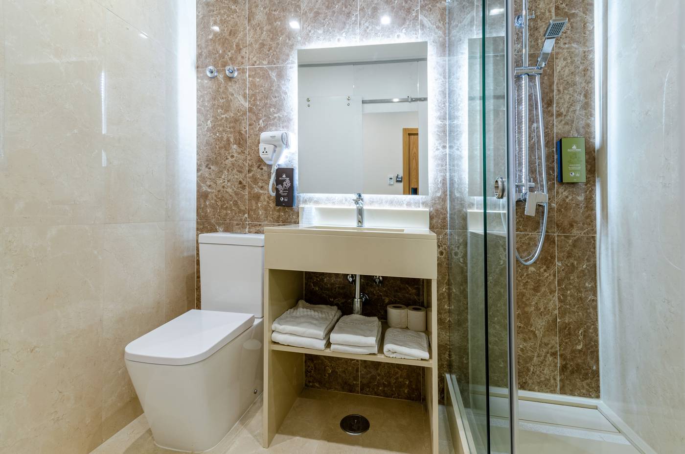 Hotel-Avenida-Park-Room-31