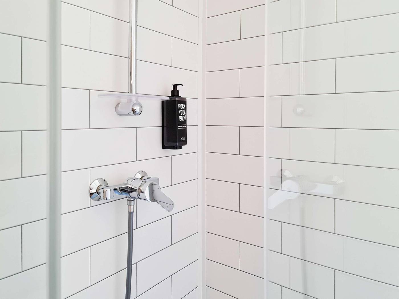 Ibis-Bastille-Opera-Room-53