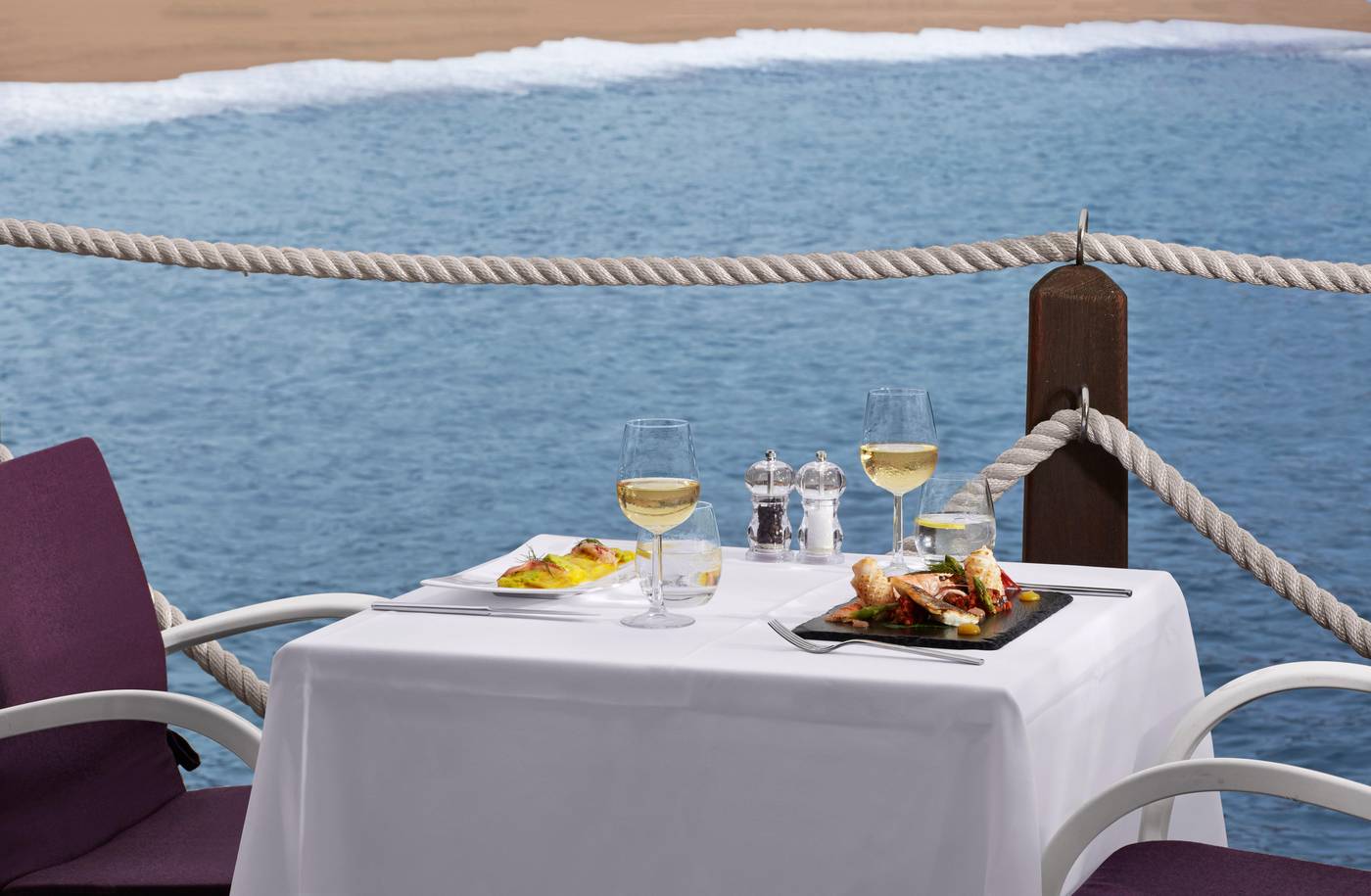 Intercontinental-Restaurant-77