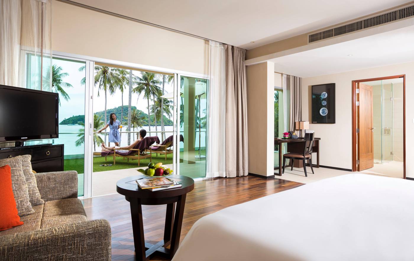 Crowne-Plaza-Phuket-Panwa-Beach-Room-31