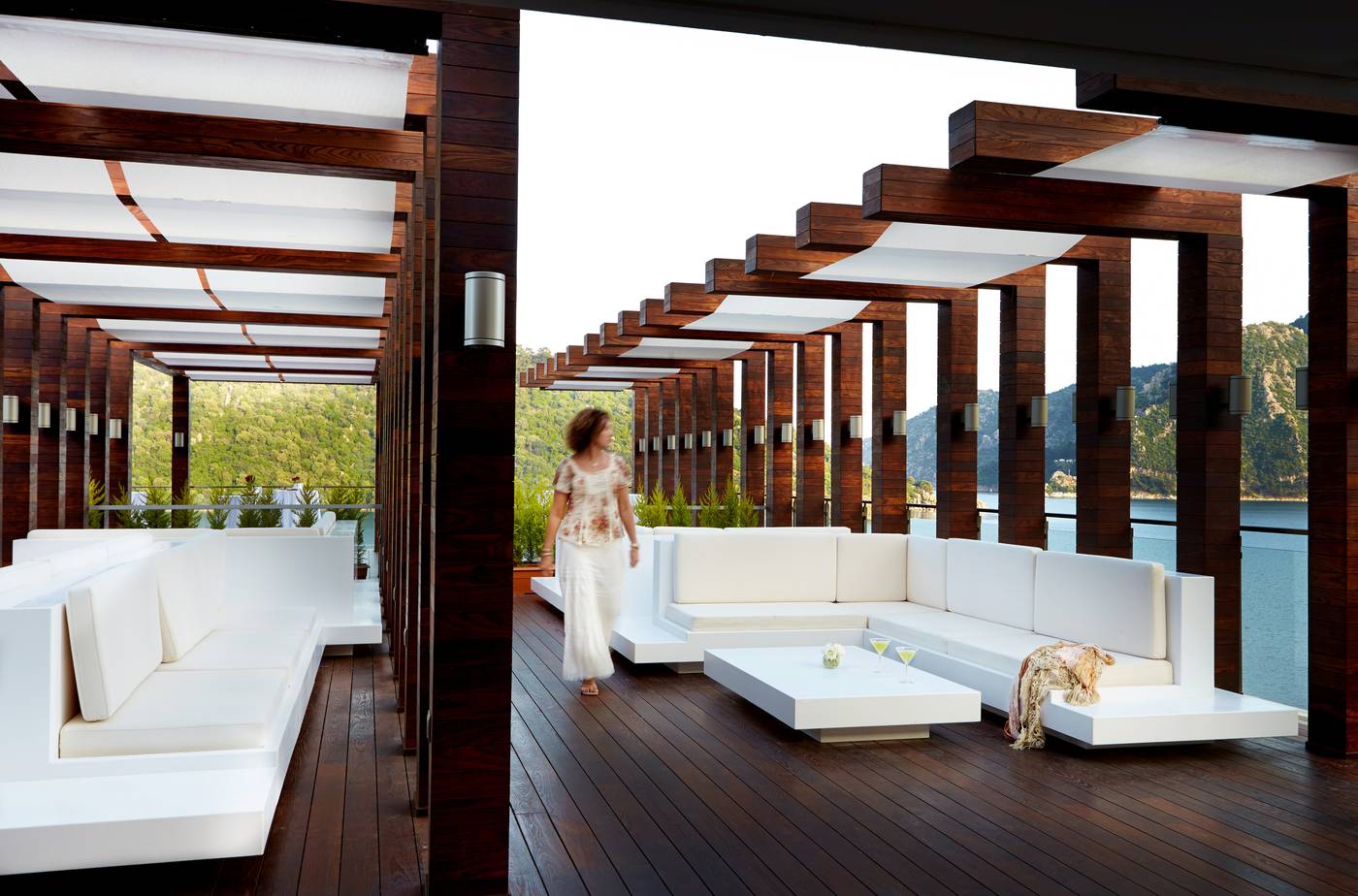 Orka-Lotus-Beach-Bar-64