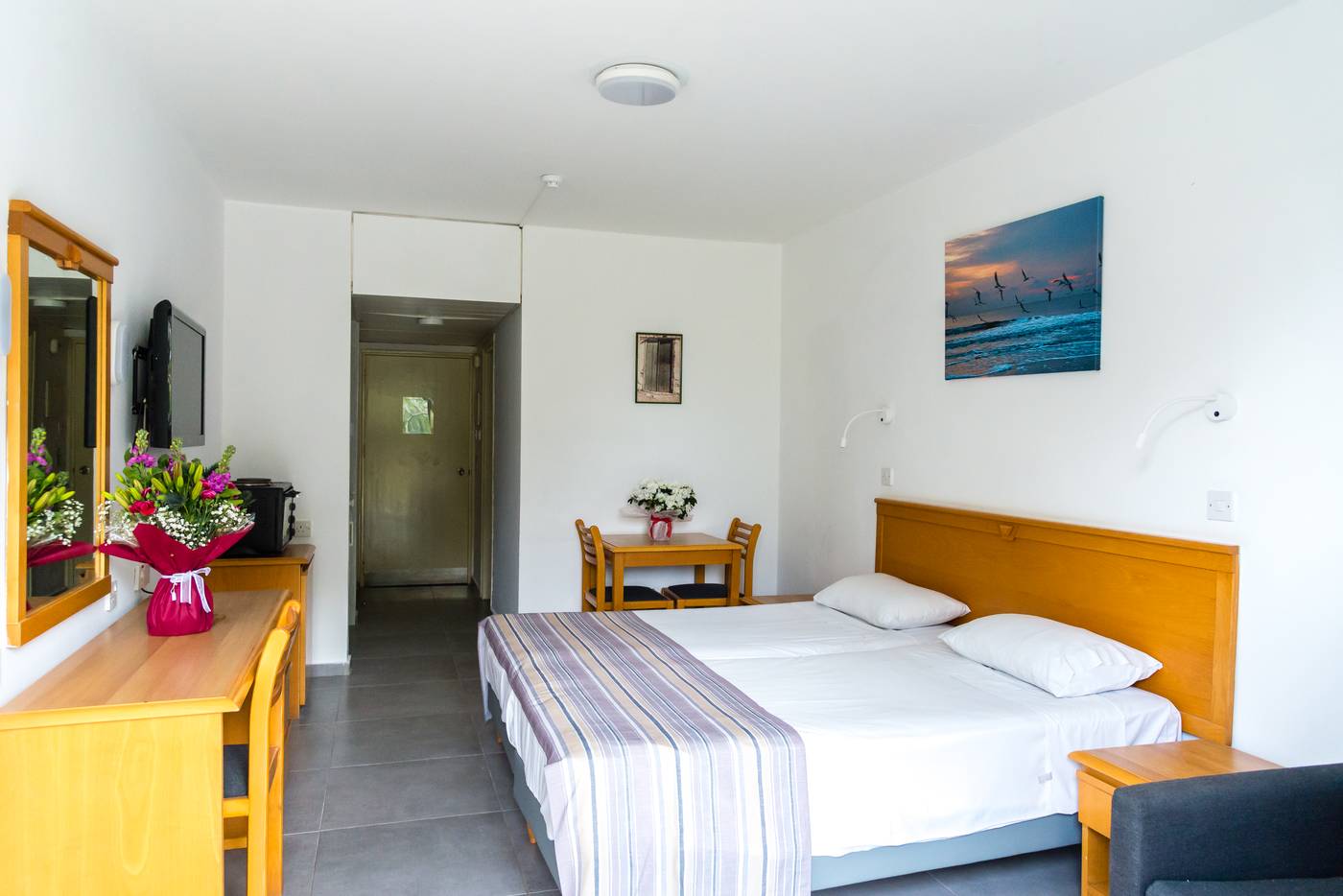 Helios-Bay-Room-27