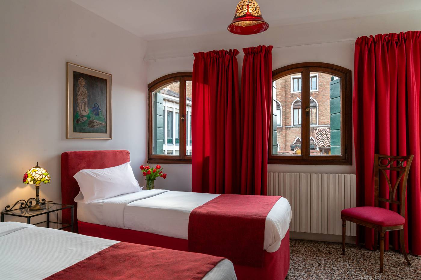 Palazzo-San-Luca-Room-7