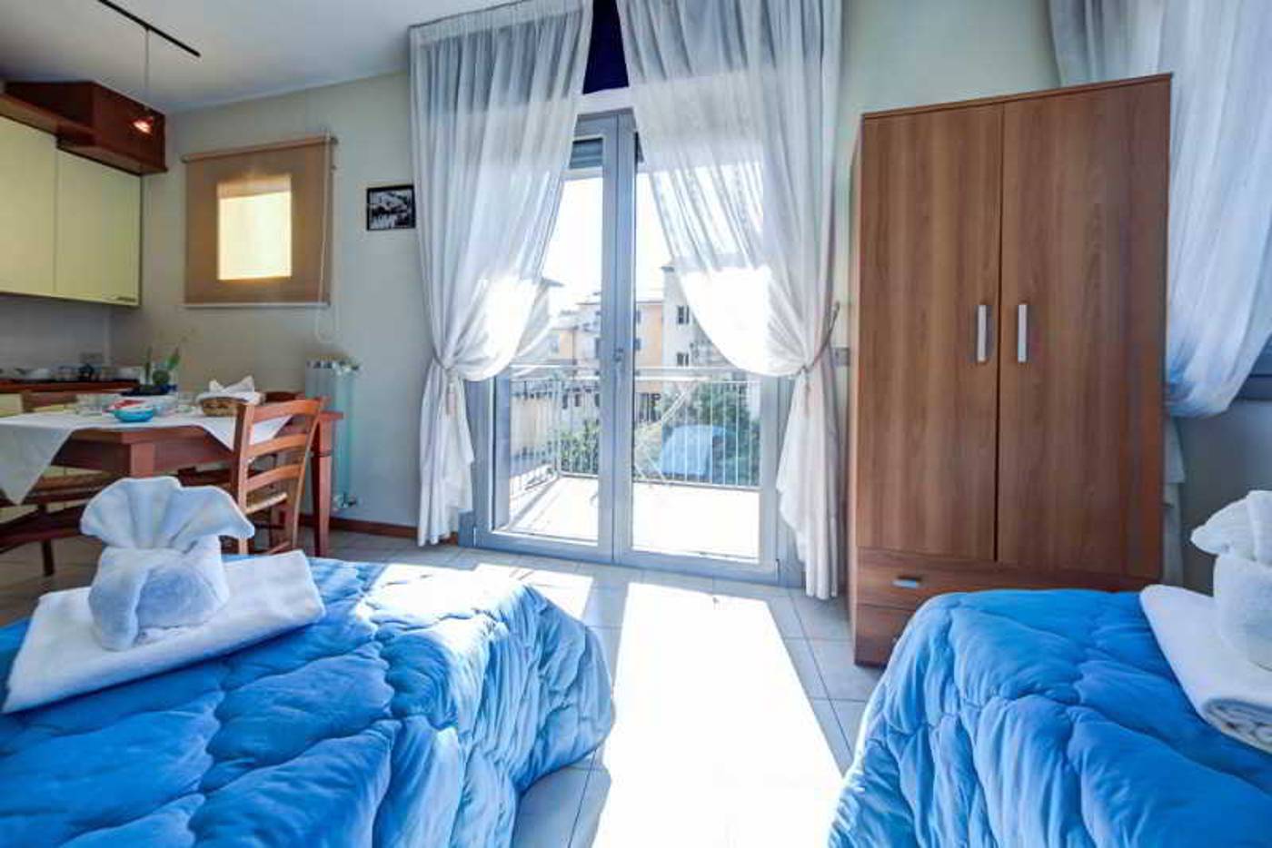 Aparthotel-Le-Corniole-Room-14