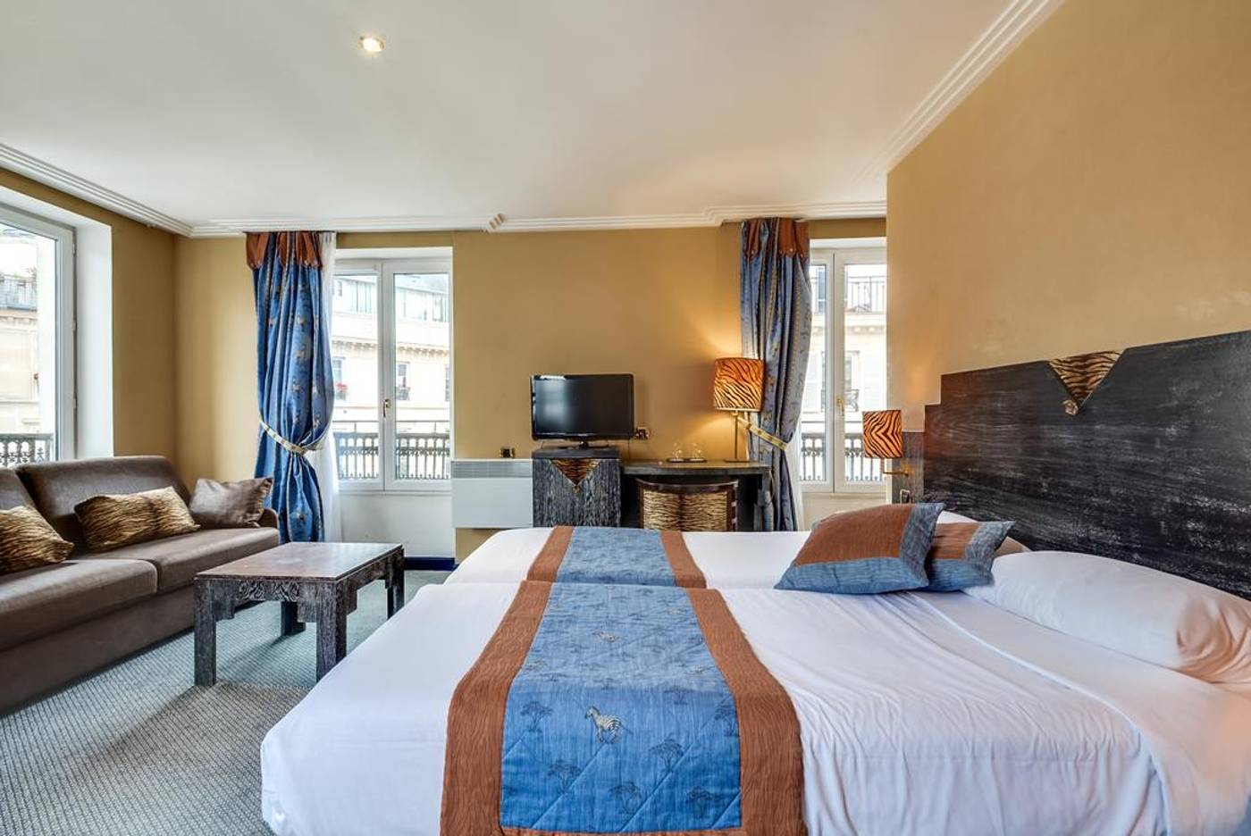 Pavillon-Opera-Bourse-Room-11