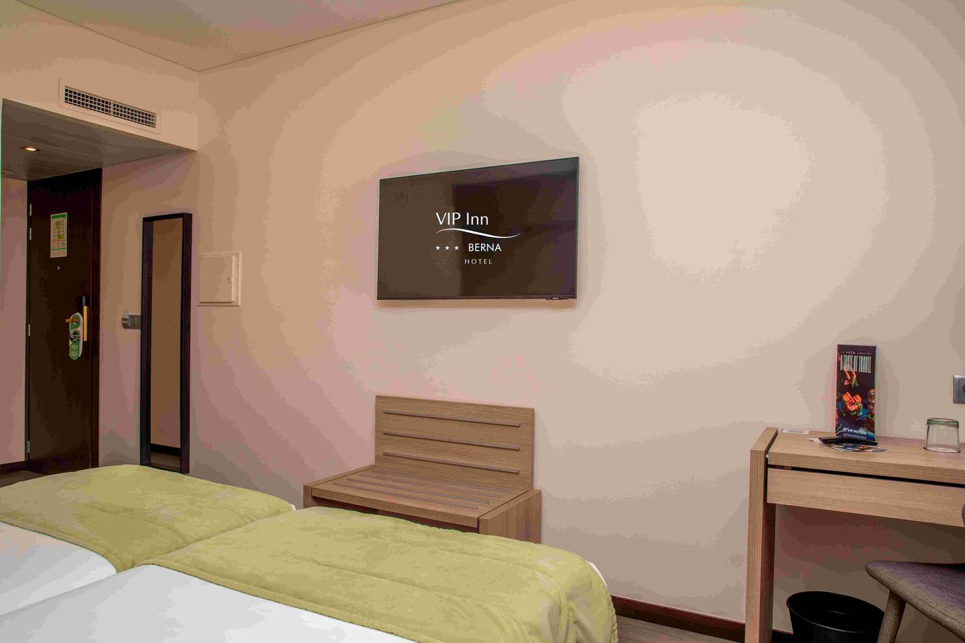 VIP-Inn-Berna-Room-10