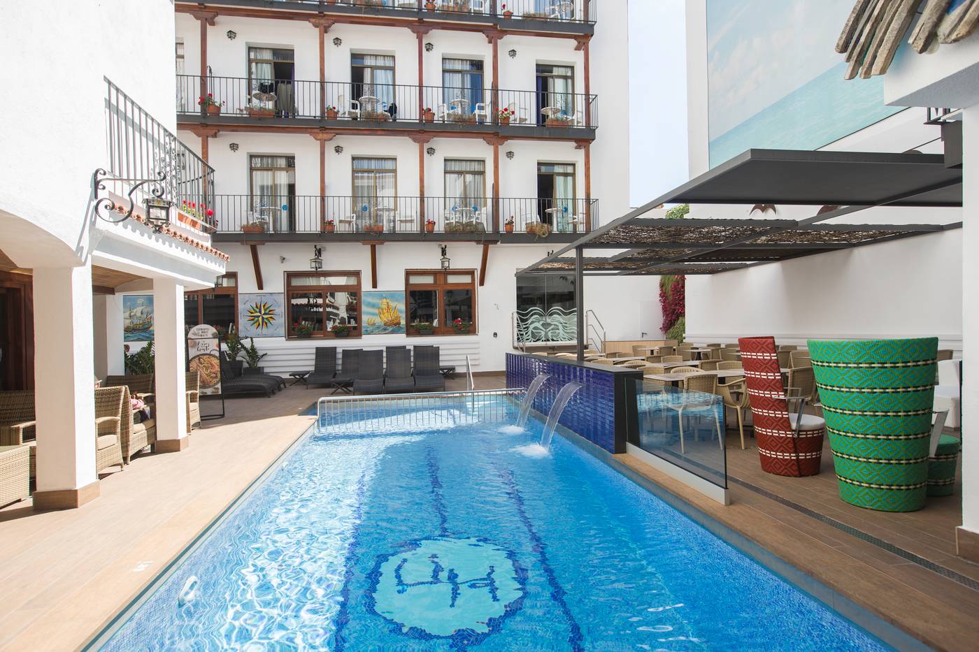Apartamentos-Neptuno-Calella-Terrace-23