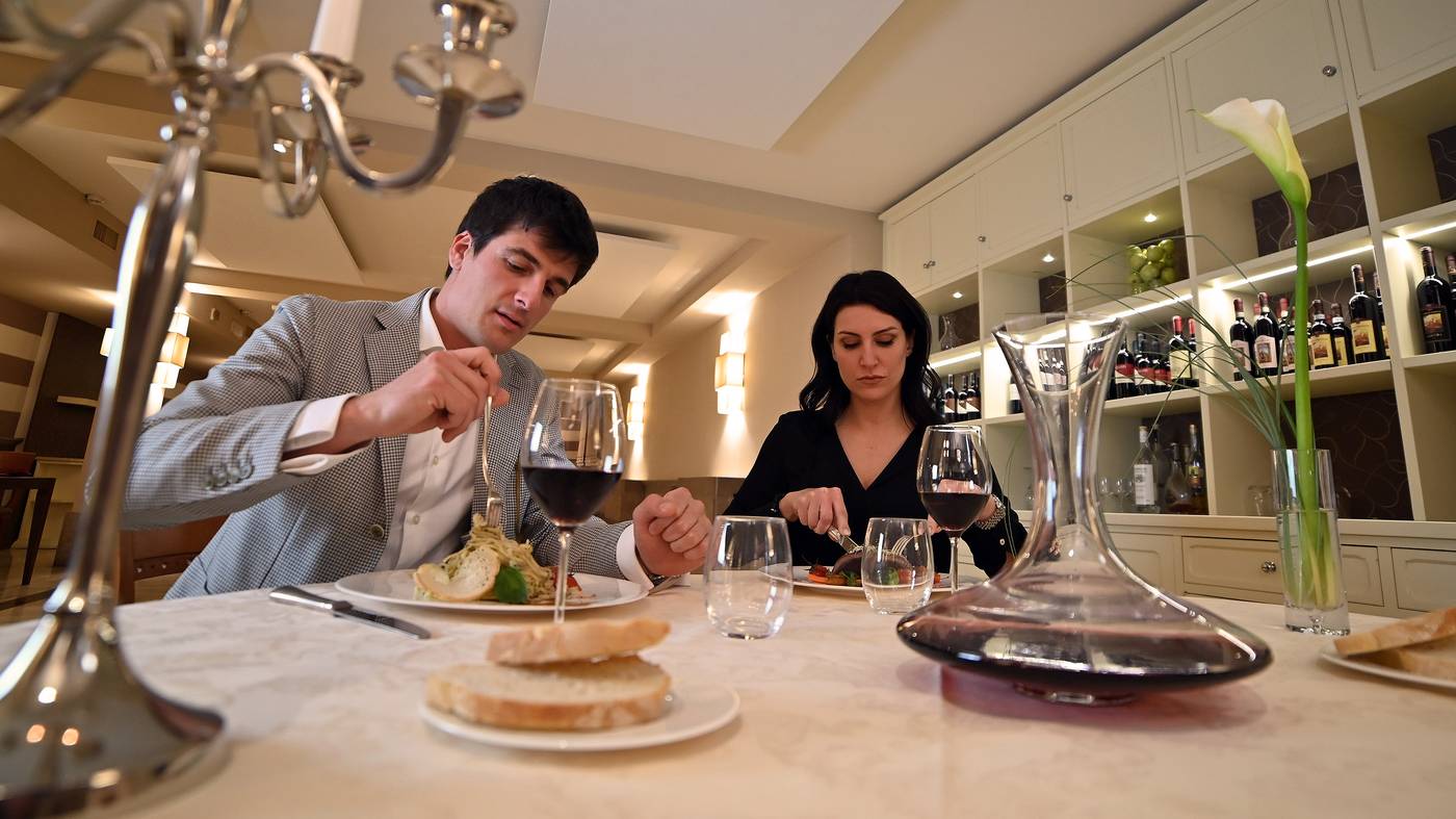 Best-Western-Grand-Htl-Guinigi-Restaurant-46