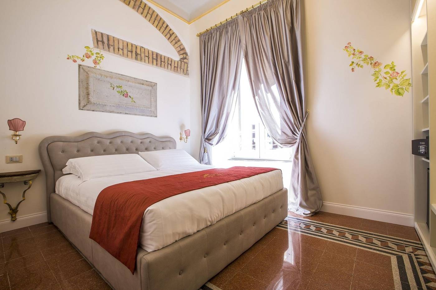 Trastevere-Royal-Suite-Room-12