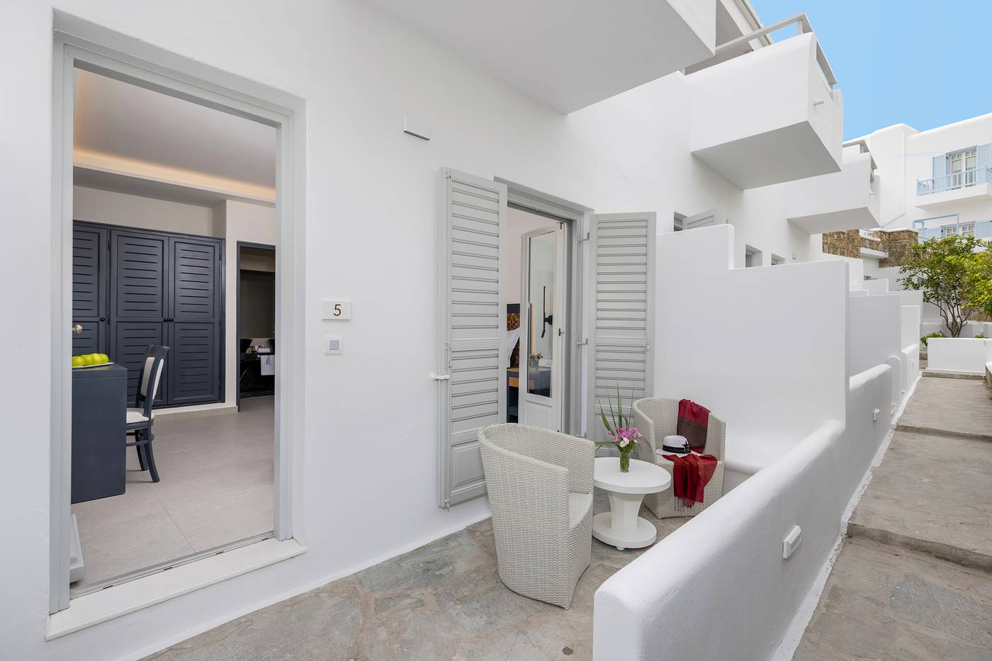 Petinos-Hotel-Room-17