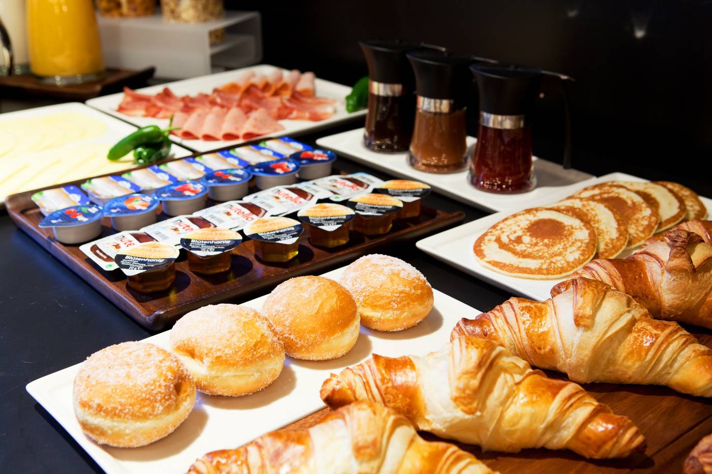 Catalonia-Berlin-Mitte-Bar-40