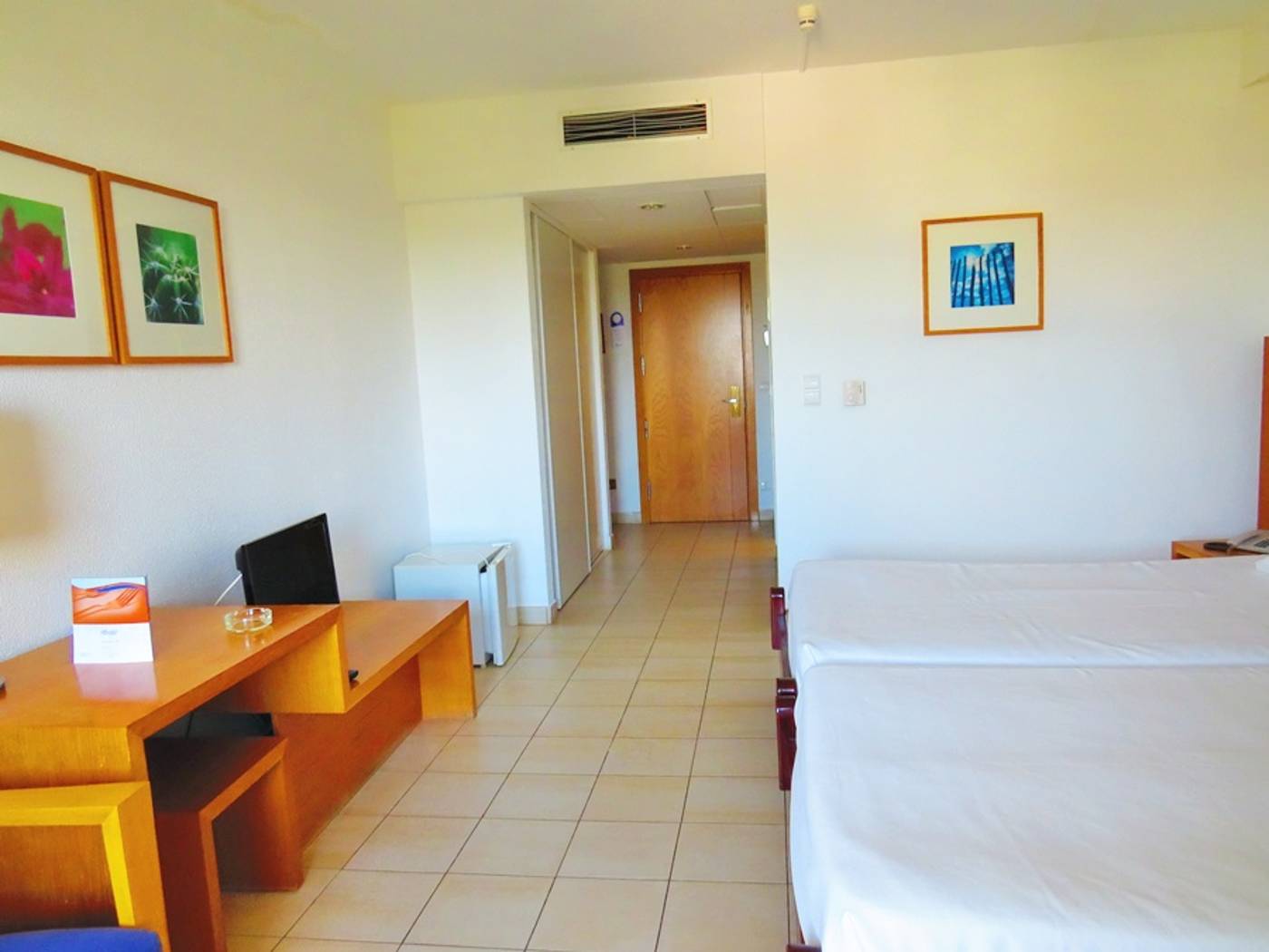 Alfamar-Beach---Sport-Resort-Room-10