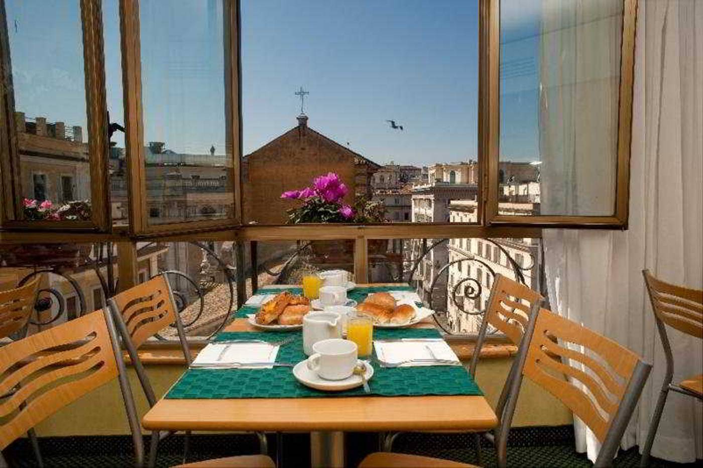 Hotel-Tritone-Terrace-17
