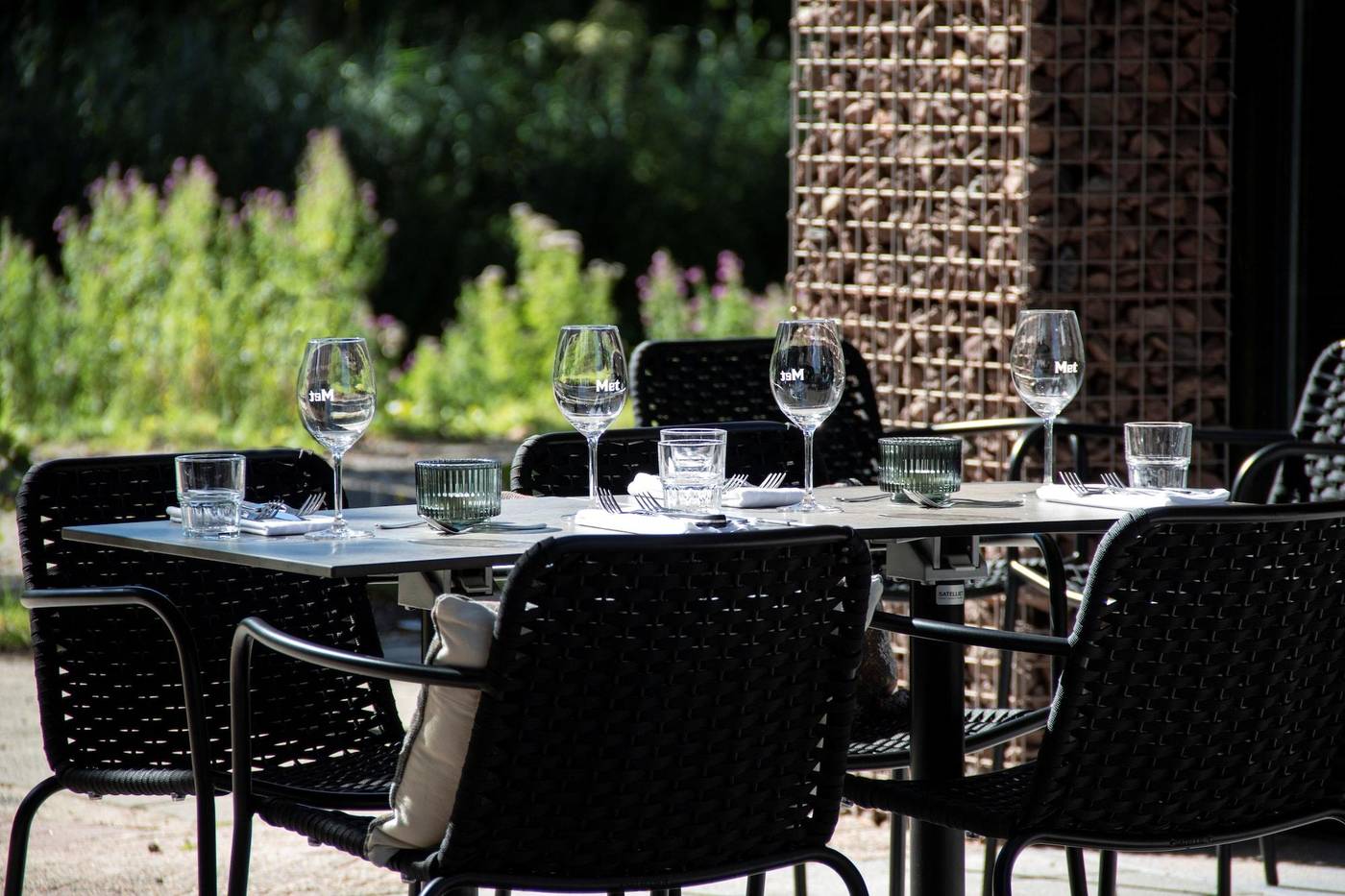 Met-Hotel-Amsterdam-Terrace-47