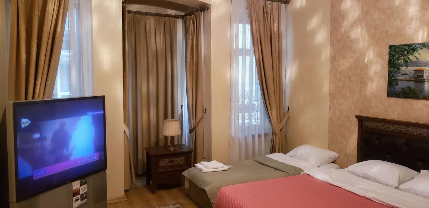 Istanbul-Shamrock-Hotel-Room-3