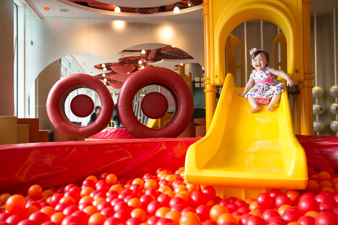 Kowloon-Harbourfront-Hotel-Sports-and-Entertainment-18