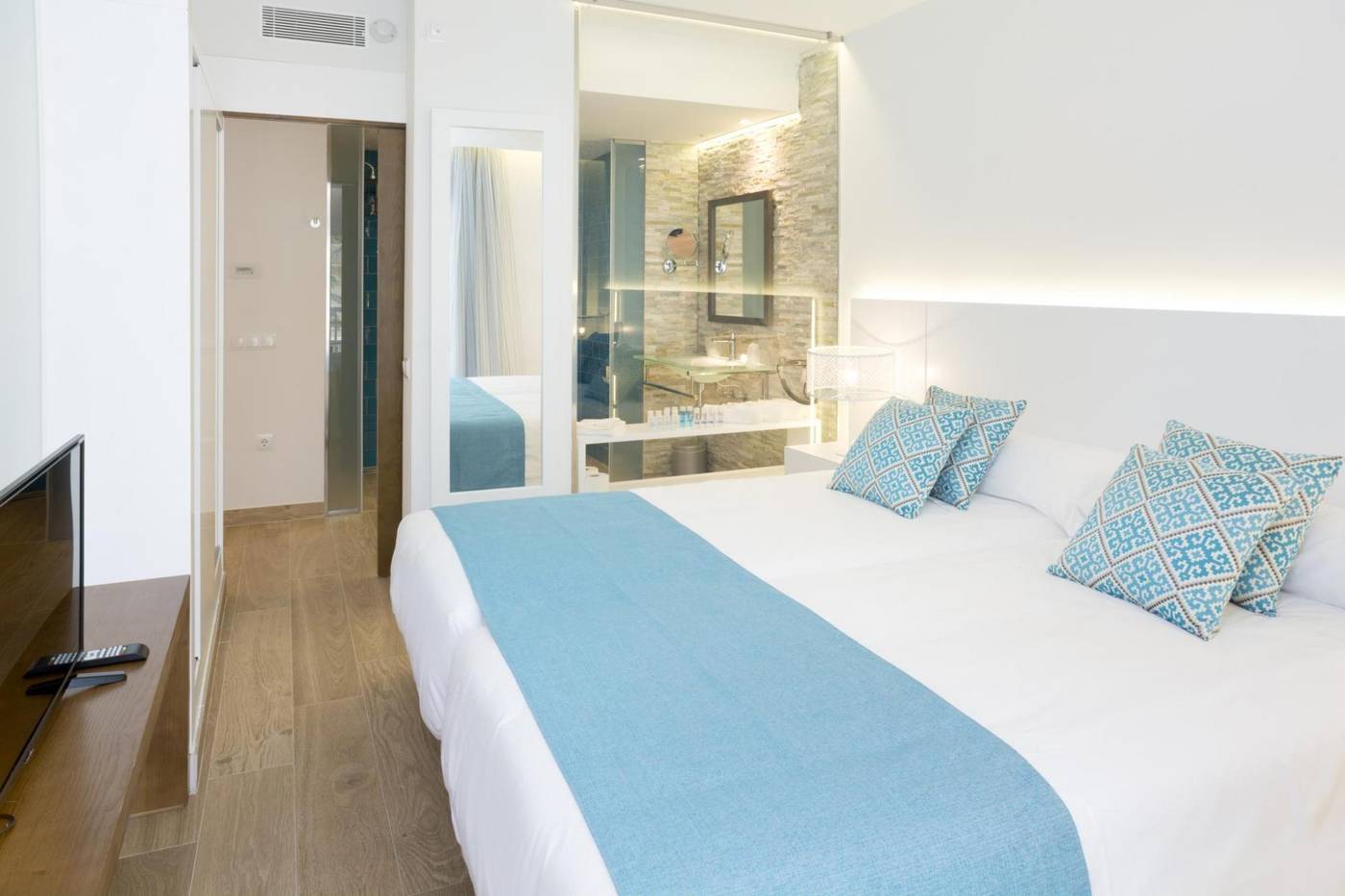 Mar Hotels Playa Mar Spa Puerto Pollensa Majorca On The Beach mar-hotels-playa-mar-spa-puerto-pollensa-majorca-on-the-beach