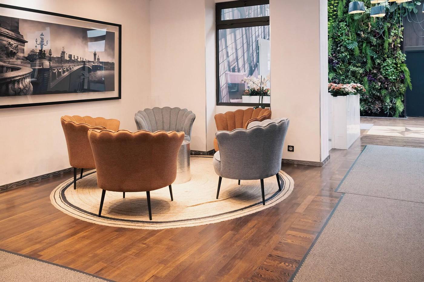 Aida-Marais-Lobby-10